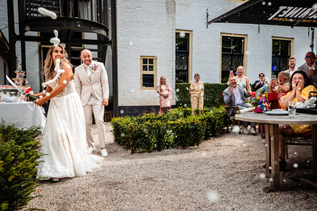 bruidspaar champagne kasteel van rhoon